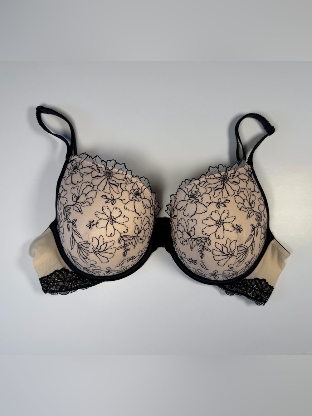 Deesse Nude Black Floral Lace Push-Up Bra 38DD Embroidered Underwire Lingerie